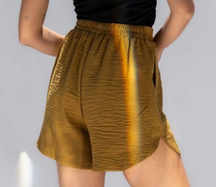 Σορτς ψηλόμεσο με πιέτες σε υφή λινού Black,Army,Mustard