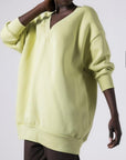 Μπλούζα φούτερ χνούδι oversized με "V" Lime