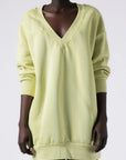 Μπλούζα φούτερ χνούδι oversized με "V" Lime